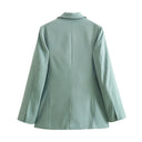 Chic Women's Blazer Jacket with Modern Cut and Stylish Pockets