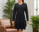 Chic Women's Knit Dress with Flowing Hem
