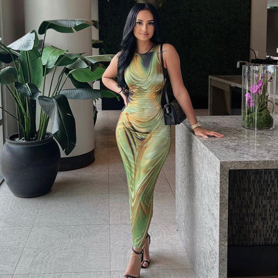 Chic Cocktail Dress with Refined Cut
