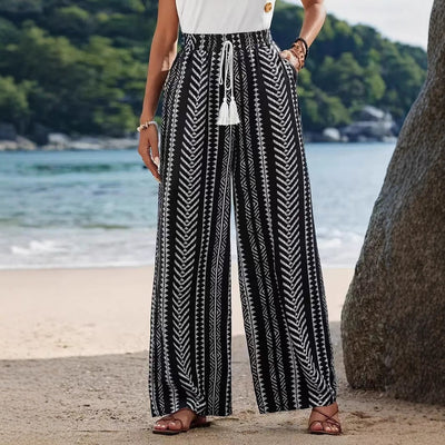 Chic Women's Palazzo Pants with Trendy Design and Stretch Waistband