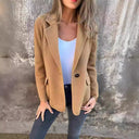 Chic Women's Blazer in Fine Textured Fabric