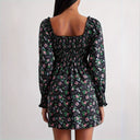 Chic Floral Smock Dress with Flowing Hem