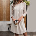 Chic Knit Dress with Long Sleeves and Pleats