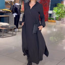 Chic Women's Maxi Dress with Side Pockets & Stylish Collar
