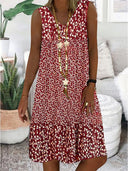 Chic Floral Patterned Women's Dress with Flowing Design