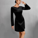 Chic Velvet Midi Dress with Long Sleeves