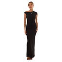 Chic Women's Evening Dress in Classic Design