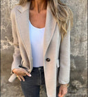 Chic Women's Blazer in Fine Textured Fabric