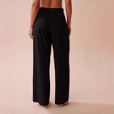 Chic Pleated Women's Trousers in Trendy Styles