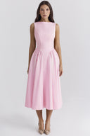 Chic A-Line Cocktail Dress with Flattering Waist Design