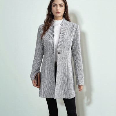 Chic Women's Slim-Fit Striped Blazer