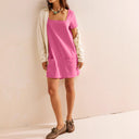 Chic Summer Dress with Square Neckline and Handy Pockets
