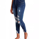 Distressed Women's Skinny Jeans for Everyday Style