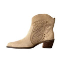 Chic Suede Western Boots for Stylish Outings