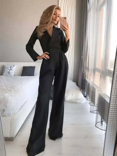 Chic Women's Jumpsuit with Stylish Flair