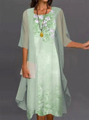 Chic Women's Dress in Breathable Fabric