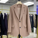 Chic Women's Blazer for All Occasions