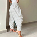 Glitter-Accented Jogging Pants for Stylish Athletes