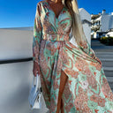 Chic Midi Dress for Any Occasion