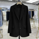 Chic Women's Blazer for All Occasions