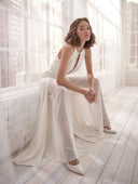 Chic Deep V-Neck Jumpsuit for Any Occasion