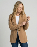 Chic Women's Blazer for Any Occasion