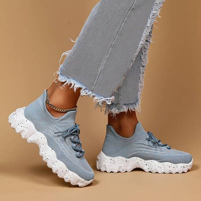 Chic Women's Sneakers for Everyday Wear