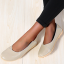 Chic Slipper for Effortless Style