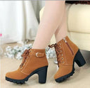 Hazel - Stylish Lace-Up Ankle Boots for Any Occasion