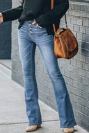 Chic Slim-Fit Jeans for Effortless Style