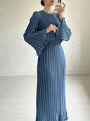 Chic Long Sleeve Pleated Maxi Dress
