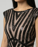 Sequin-Embellished Long Evening Gown for Festive Celebrations