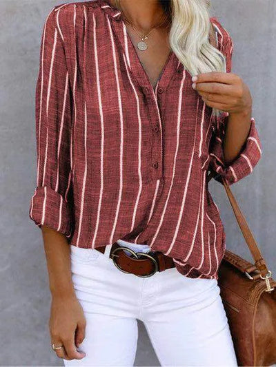 Chic Spring Blouse in Trendy Fabrics