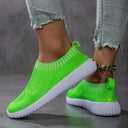 Stylish Women's Sneakers with Supportive Footbed