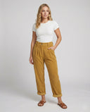 Chic Corduroy Trousers for Effortless Style