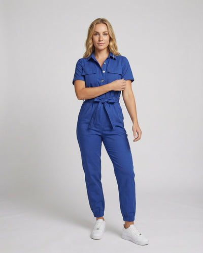 Chic Women's Jumpsuit with Button Placket Design