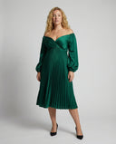 Chic Off-Shoulder Pleated Maxi Dress for Maternity