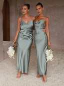 Chic Satin Dress for Any Occasion