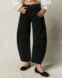 Chic Women's Straight Jeans - Trendy Style