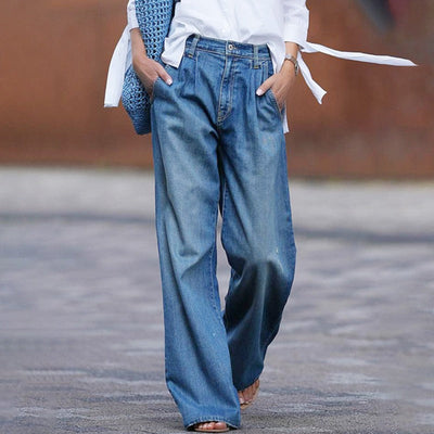 Stylish Wide-Cut Women's Denim Jeans