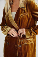 Chic Long Sleeve Velvet Blazer