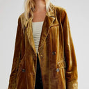 Chic Long Sleeve Velvet Blazer