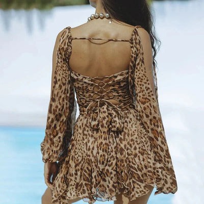 Chic Mini Dress with Statement Lantern Sleeves