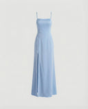 Chic Evening Dress with Flowing Skirt and Deep Slit